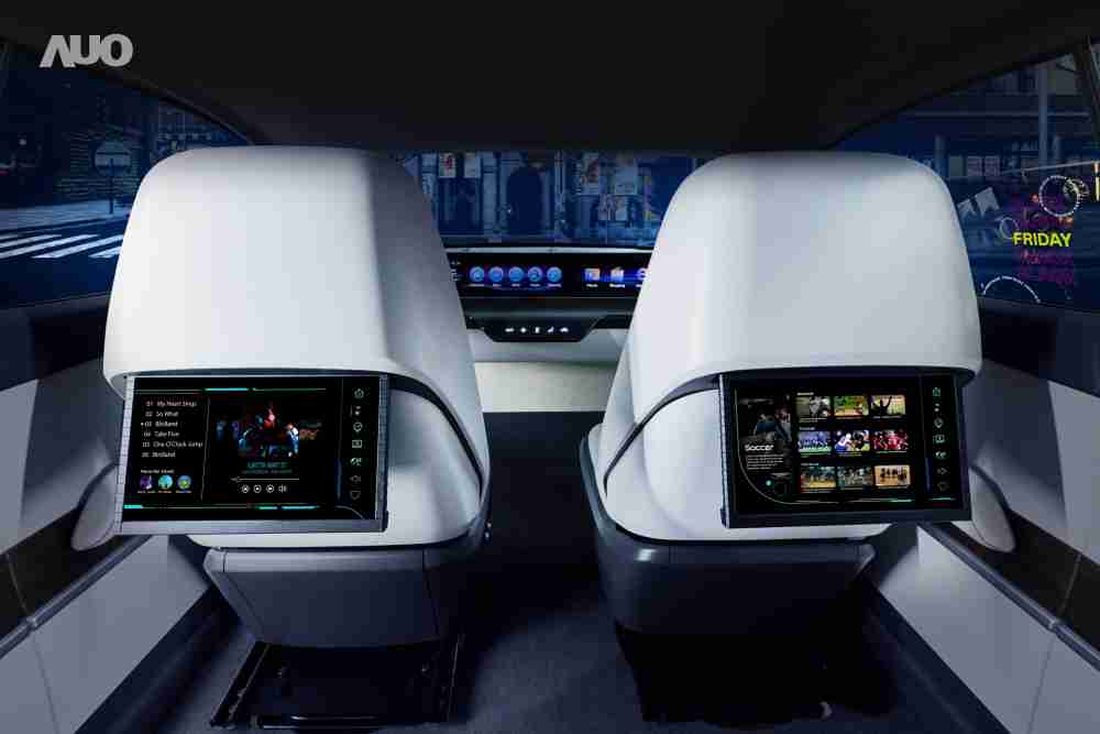 人生就是博新一代Smart Cockpit 2024，，以Micro LED先进显示技术优势，，，，创建〝可卷式后座娱乐显示器〞，，，，仅在互动时才显示出所需画面及信息，，，，扩充更丰富的娱乐和交互信息服务，，获国际奖项荣耀